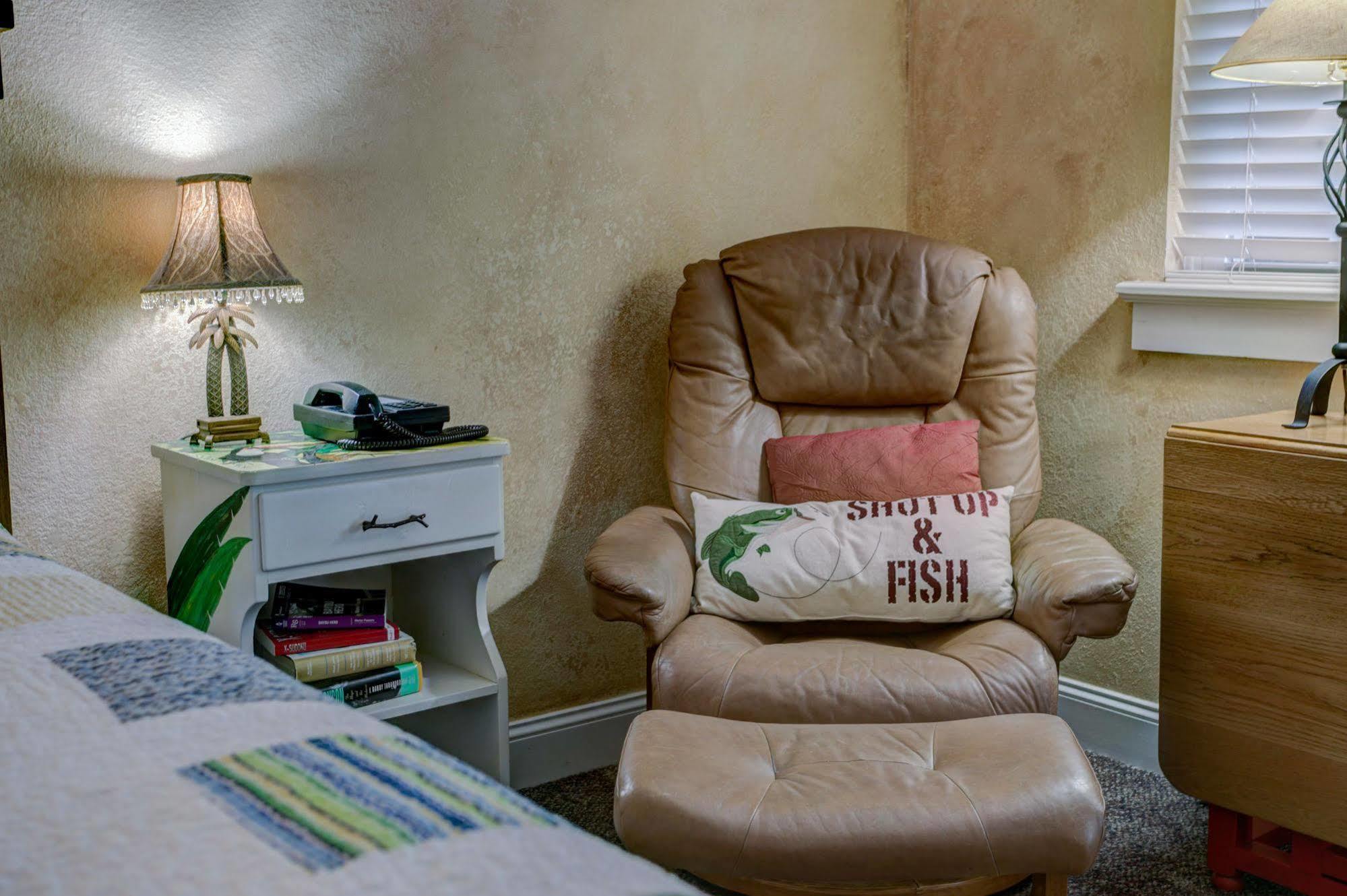 Anchor Inn Nsb Bed And Breakfast New Smyrna Beach Extérieur photo